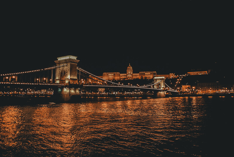 Budapest at night (picture taken with Nikon D3000 and Nikon AF-S DX 18-105mm F3.5-5.6 G ED VR )