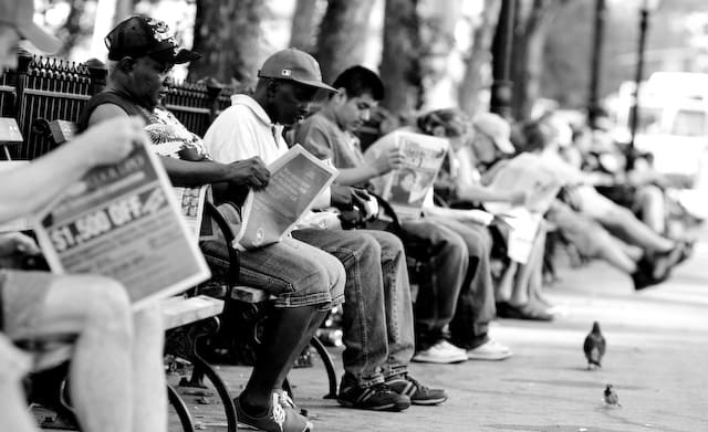 Place to read the papers (picture taken with Canon EOS 1D Mark III and Canon EF 135mm f/2 L USM )